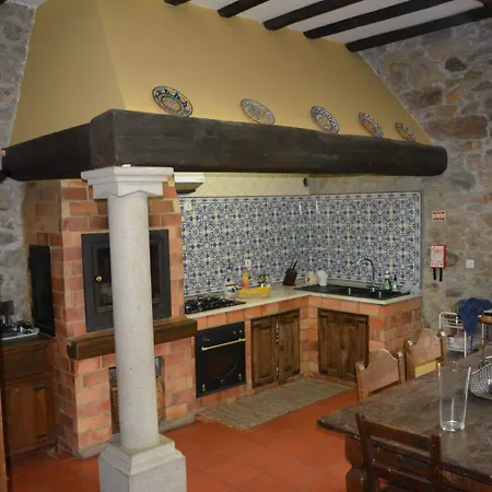 Solar Dos Correia Alves Landsted Moimenta da Beira