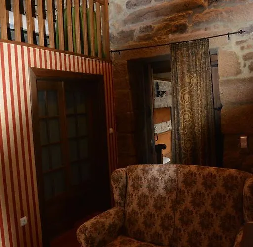 Solar Dos Correia Alves *